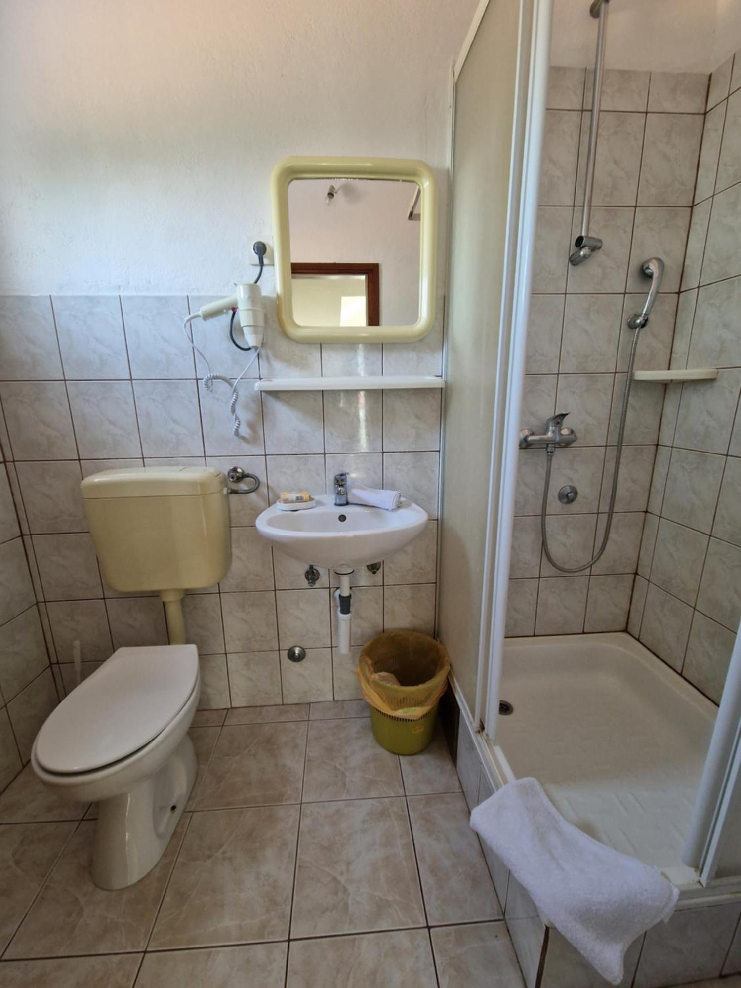 Apartmani "Ivan" Marina Zewnętrze zdjęcie