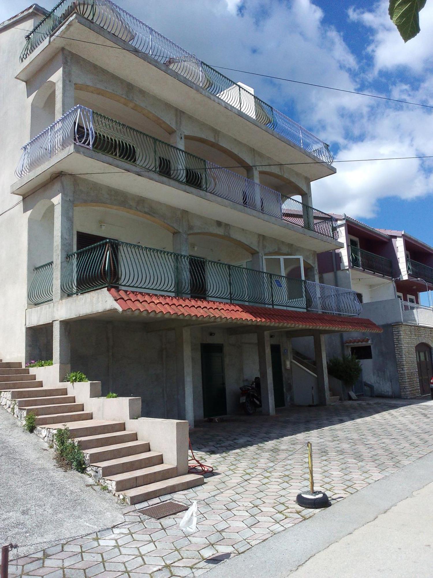 Apartmani "Ivan" Marina Zewnętrze zdjęcie